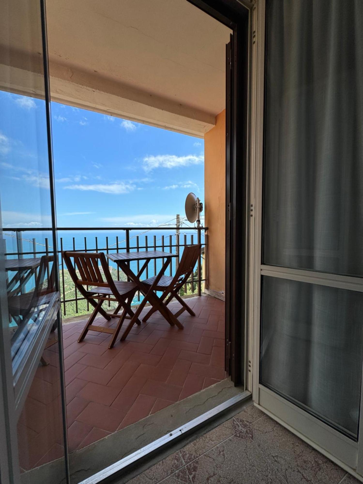 Maison Michelle - Homy 5 Terre Vernazza Esterno foto