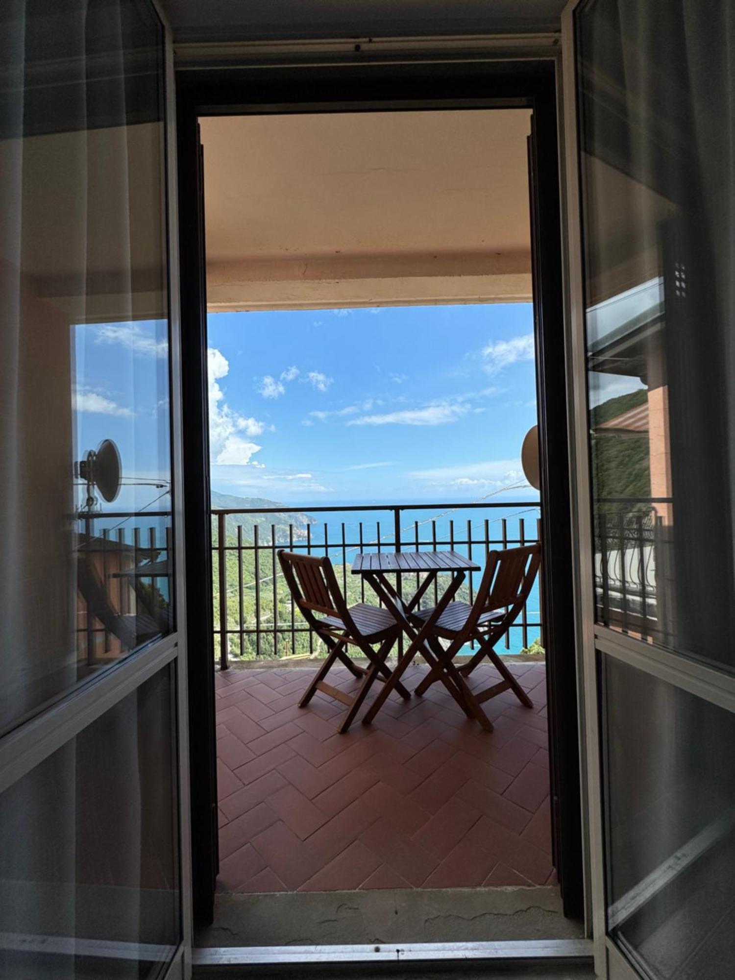 Maison Michelle - Homy 5 Terre Vernazza Esterno foto
